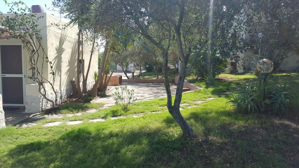 カポテッラ Borgo Degli Ulivi Depandanceヴィラ エクステリア 写真